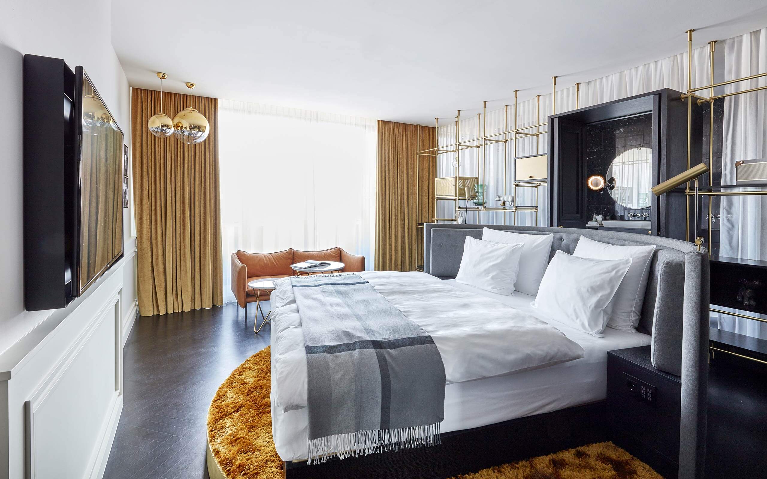 Roomers Munich | Rooms and Suites | Deluxe Suite